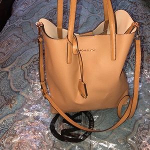 Micheal Kors Tote bag